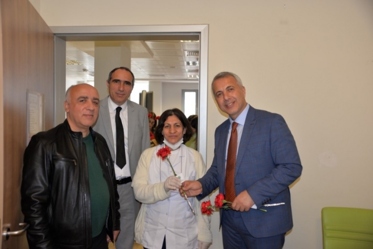 Başkan Babaoğlu, 14 Mart Tıp Bayramında Aile Ve Sağlık Çalışanlarının Yanında Oldu