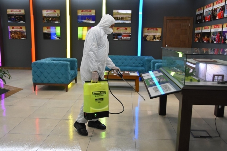 Başkan Çolakbayrakdar, “Hemşehrilerimize Daha Hijyenik Bir Ortam Sağlıyoruz”