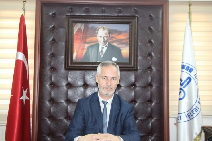 Kuşadası İlçe Müftüsü Rahmi Yiğit Göreve Başladı.