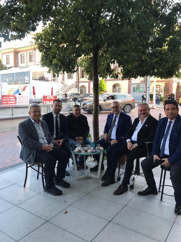 Başkan Ergün Manisa Esnafının Nabzını Tuttu