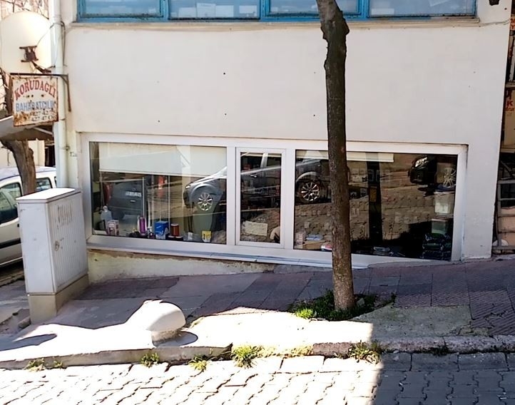 Hırsızı Parmak İzi Yakalattı