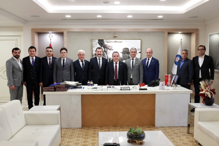 Başkan Böcek, “Ata Sporuna Desteğimiz Sürecek”