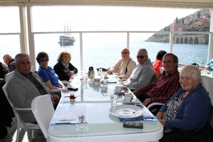 Türkiye’de Alınan Korona Virüs Önlemlerine Almanlardan Tam Not