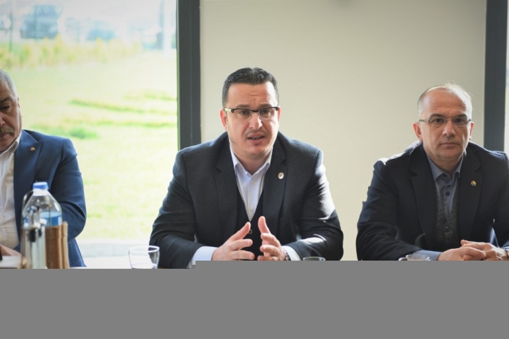 Mustafakemalpaşa Tarımda ’Önder’ Olacak