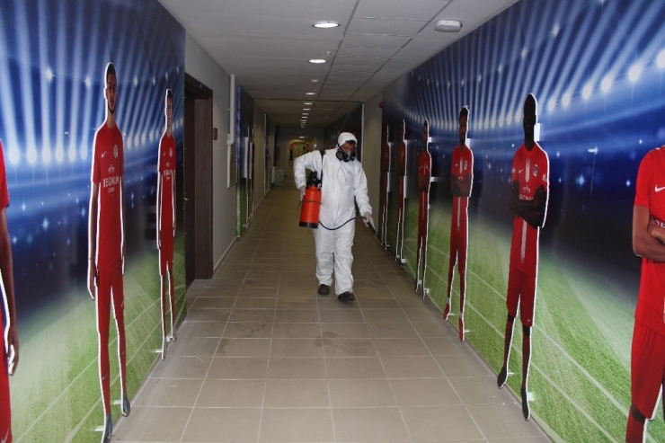 Antalya Stadyumu Dezenfekte Edildi