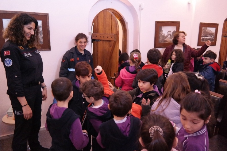 Mudanyalı Miniklere Yangın Eğitimi