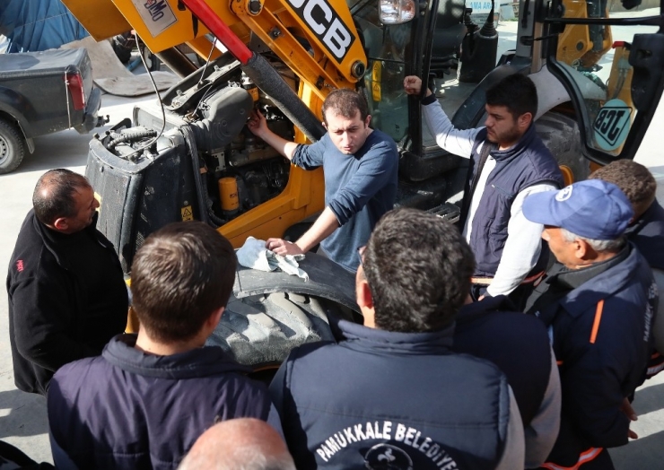 Pamukkale Belediyesi Ağır Vasıta Ve İş Makinesi Operatörlerine Eğitim Verdi