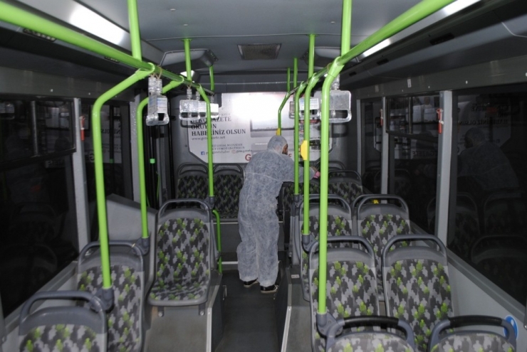 116 Toplu Taşıma Aracı Tek Tek Dezenfekte Edildi