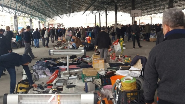 Kırıkkale’de 2. El Eşya Pazarına Yoğun İlgi