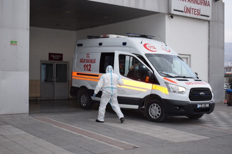 Malatya’da Umre’den Dönenlere Sıkı Takip