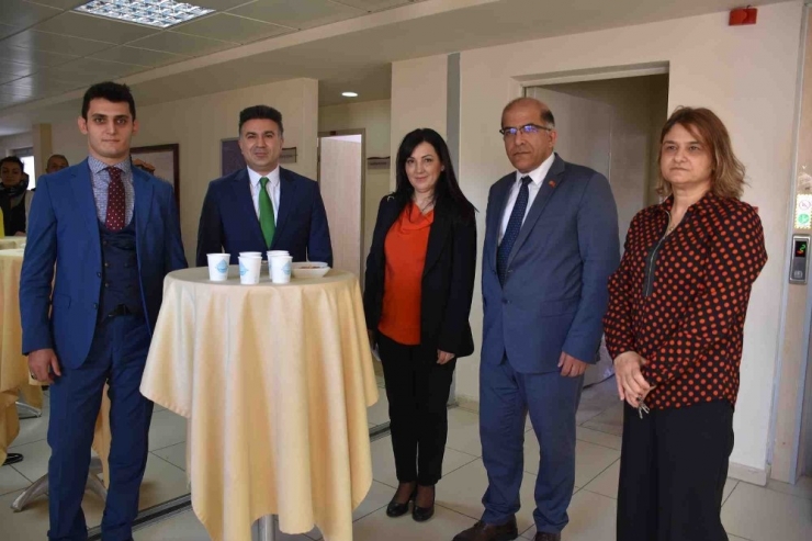 Menemen Adliyesine ’Bebek Dostu Kurum’ Unvanı