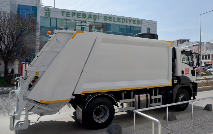 Temizlik Araçları Filosuna Bir Kamyon Daha Eklendi