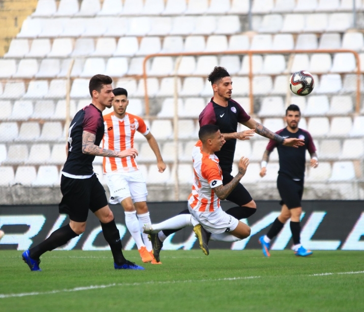 Tff 1. Lig: Adanaspor: 1 - Keçiörengücü: 1 (İlk Yarı Sonucu)