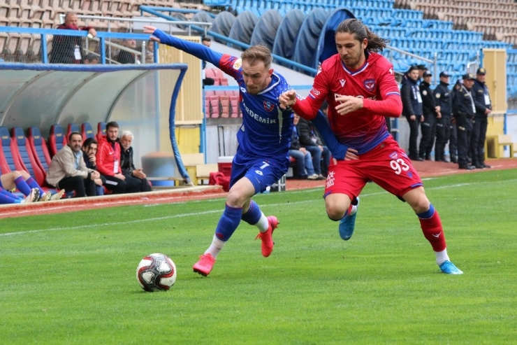 Tff 2. Lig: Kardemir Karabükspor: 0 - Niğde Anadolu Fk: 1