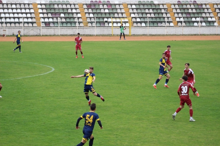 Tff 3. Lig: Tokatspor: 1 - 1928 Bucaspor: 2