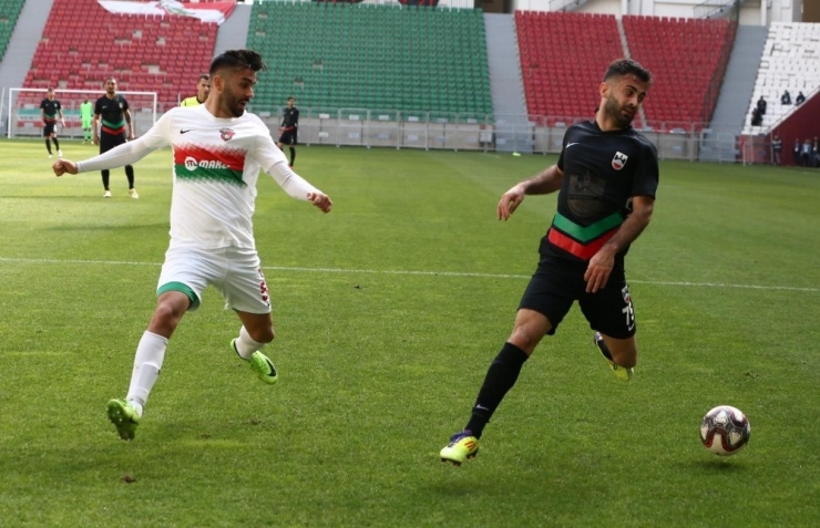 Diyarbekirspor Sahasında Bayrampaşaspor İle Golsüz Berabere Kaldı