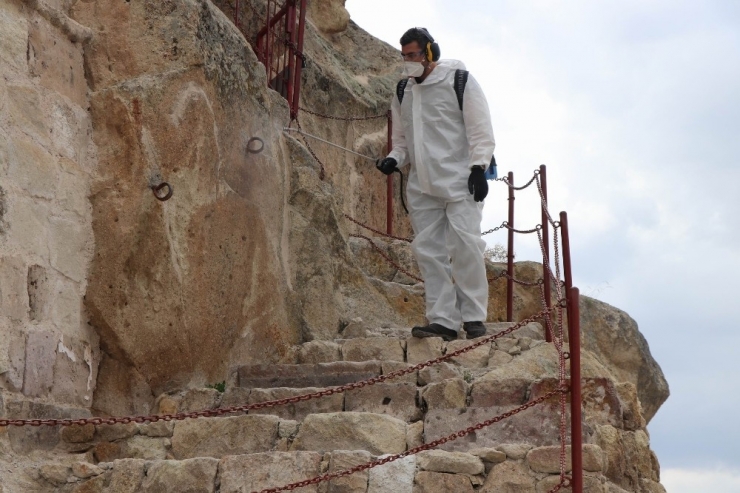 Dünyanın Tek Doğal Gökdeleni Dezenfekte Edildi