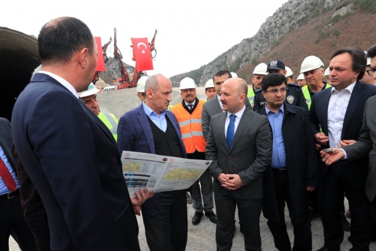 Ulaştırma Ve Altyapı Bakanı Turhan Amasya’da