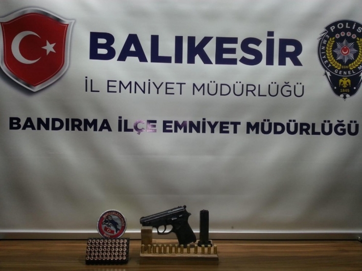 Balıkesir’de 8 Silah Ele Geçirildi