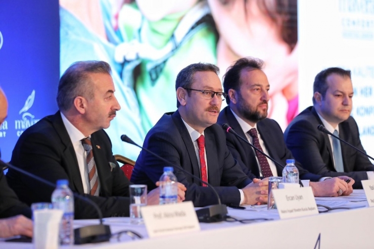 Türkiye’nin Deprem İzolatörlü İlk Konut Projesi Tanıtıldı