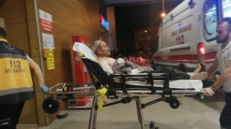 Evinde Tüp Patlayan Yaşlı Adam Yaralandı