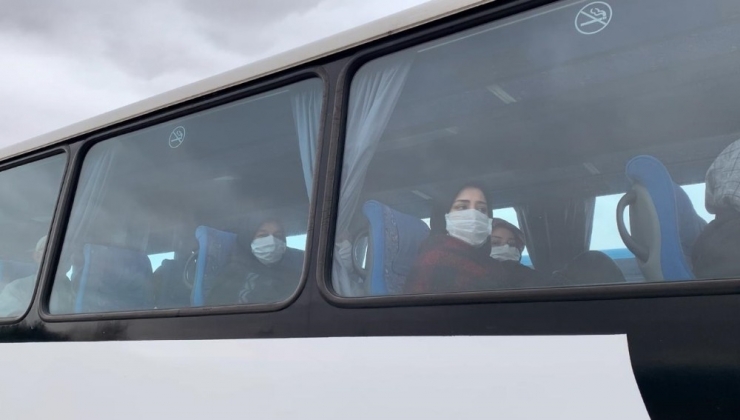 Isparta Havalimanına 180 Kişilik Umre Kafilesi İniş Yaptı