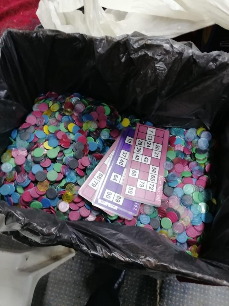 İzmir’de Kumar Oynatılan Çay Ocağı 6. Kez Mühürlendi