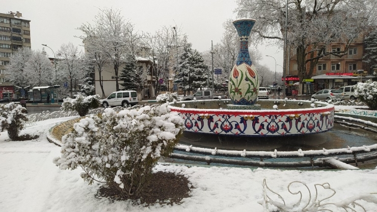 Kütahya’ya Mart Karı