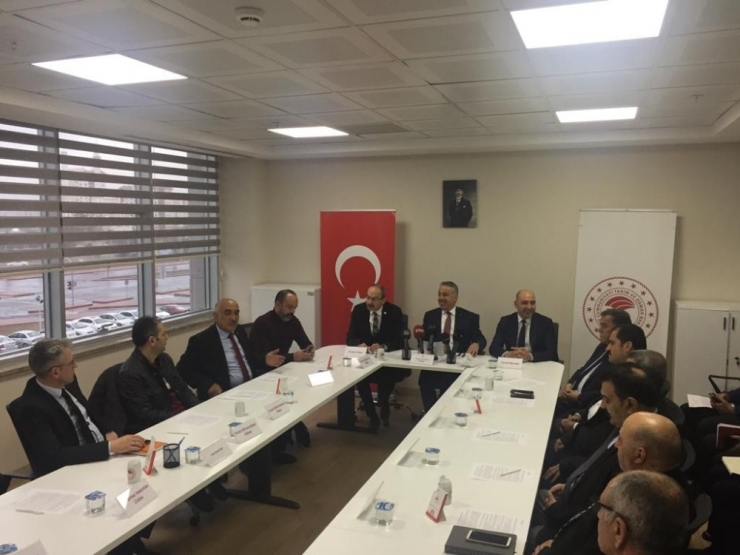 Tarım Ve Orman İl Müdürü Mustafa Şahin: "Gereksiz Stok Ve Aşırı Alışverişin İsrafa Neden Olacak"