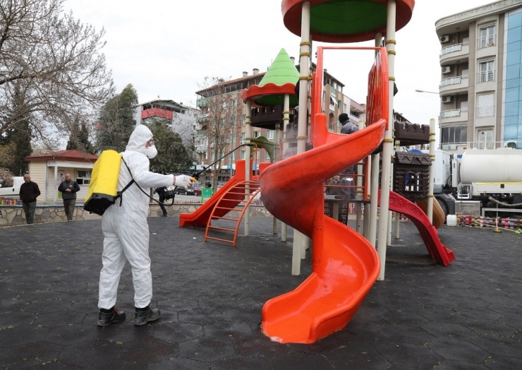 İzmir’de Korona Virüs Tedbirleri Üst Düzeyde