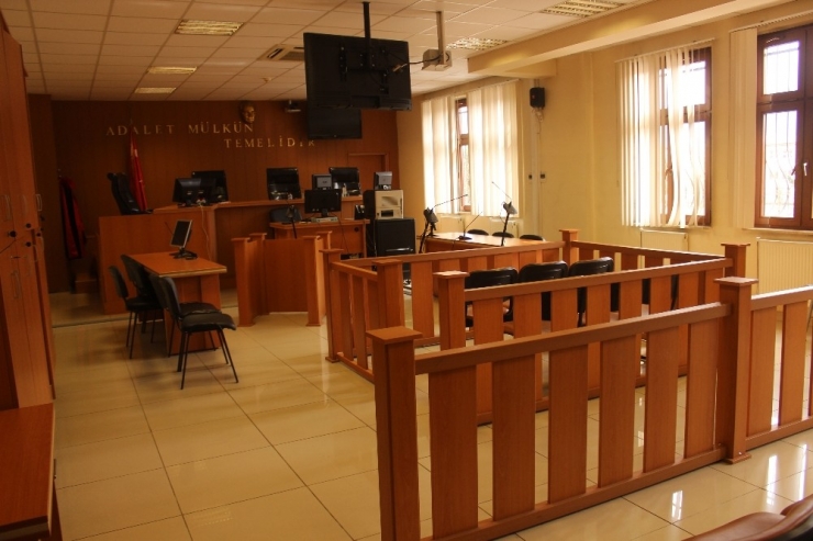 Korona Virüs Tedbirleri Duruşmaları Erteledi