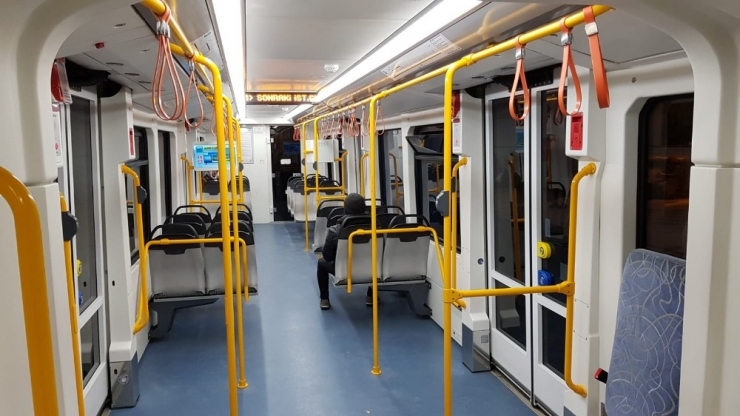 Bursa’da Hayat Durdu...toplu Ulaşım Araçları Bomboş