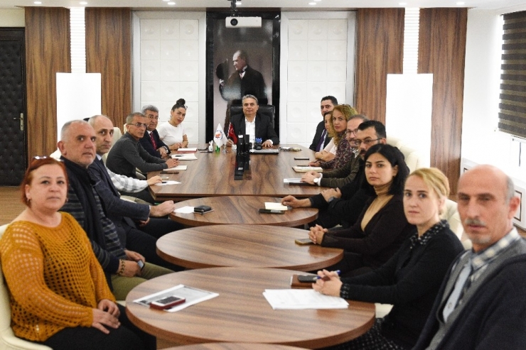 Antalya Muratpaşa’da Kafelerin Kapalı Alanları Da Kapatıldı