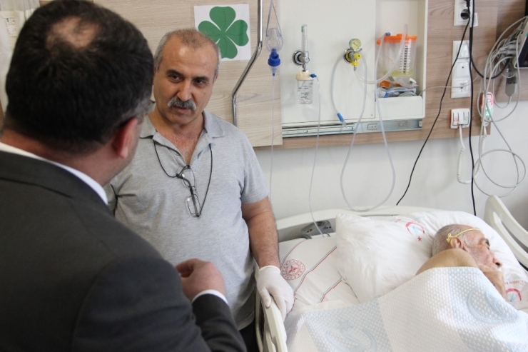 Manisa’da Hastalar ’Manevi Terapi’ İle Moral Buluyor