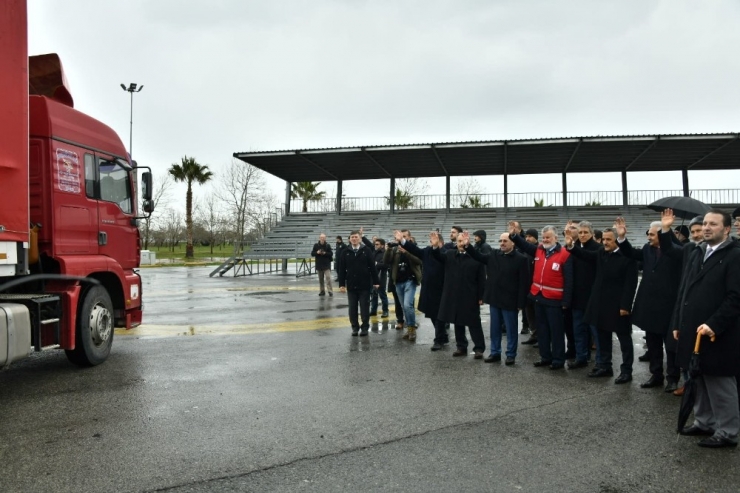 Samsun’dan İdlib’e 13 Tır Dolusu Yardım
