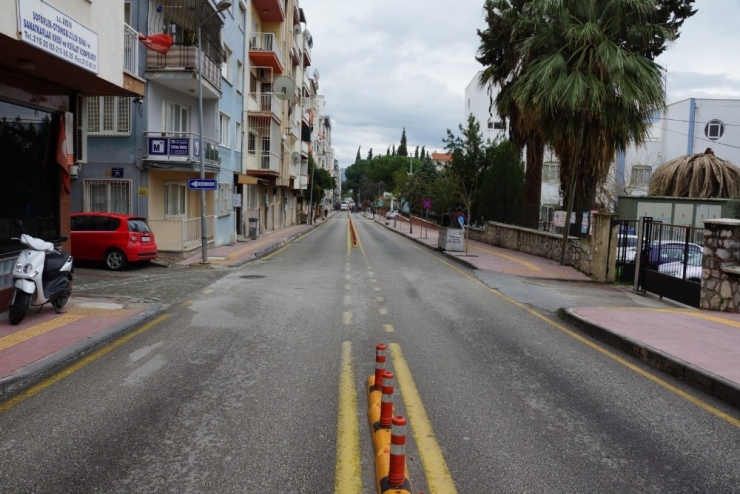 Aydın’da Cadde Ve Sokaklar Boşaldı