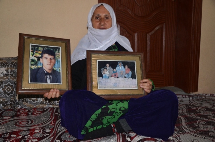 Eşi, 3 Çocuğu Ve 2 Kardeşi Şehit Oldu, Mücadelesi İle Yılın Kadını Seçildi