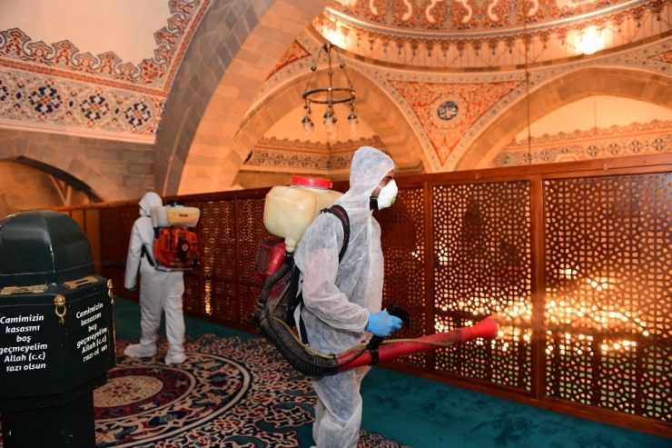 Camilerde Korona Virüsü Önlemi