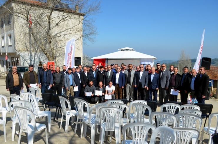 Zeytinde Budama Sertifikaları Sahiplerini Buldu