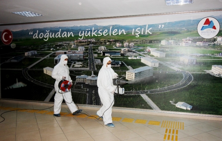 Aiçü’de Yeni Koronavirüs (Covıd-19) Tedbirleri Sıkı Bir Şekilde Sürdürülüyor