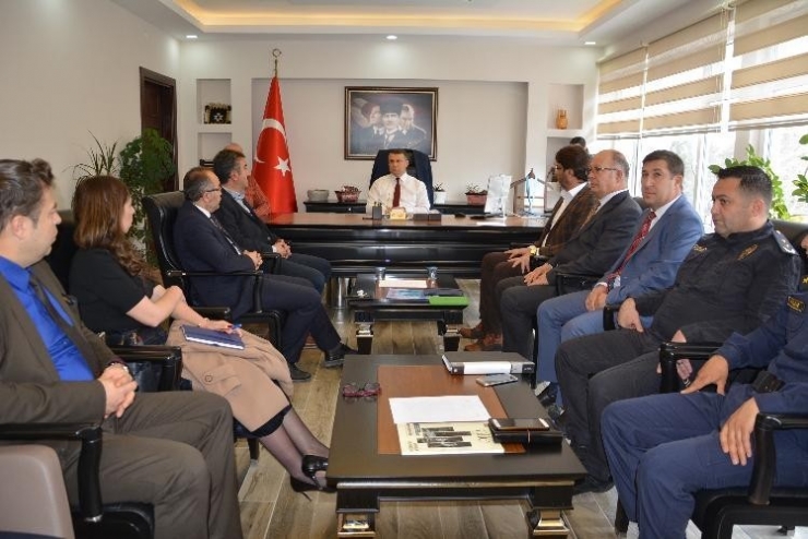 Korkuteli Kaymakamlığı Başkanlığında Korona Toplantısı Yapıldı