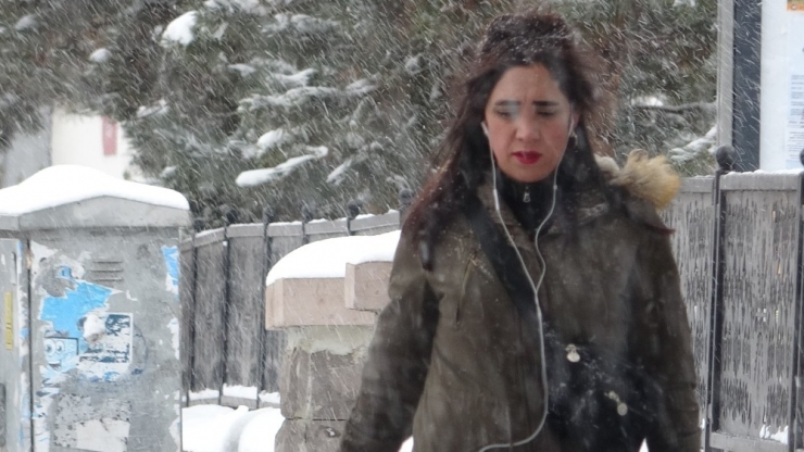 Ardahan Beyaza Büründü