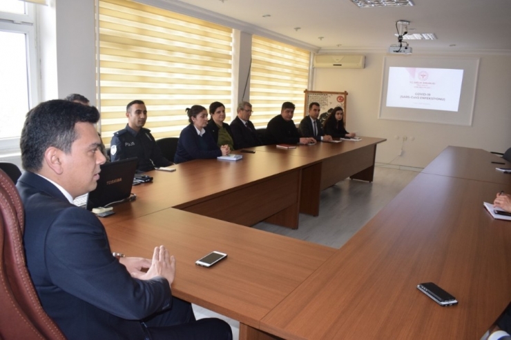 Arguvan’da Korona Virüs Toplantısı Yapıldı