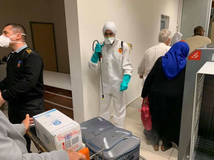 Edremit Belediyesi’nden Umre Uçağı Açıklaması