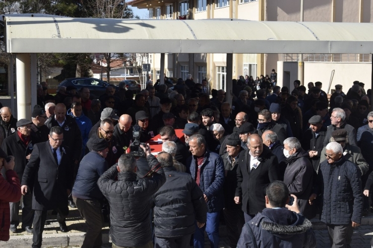 Eski Senato Üyesi Ekrem Kabay Son Yolculuğuna Uğurlandı