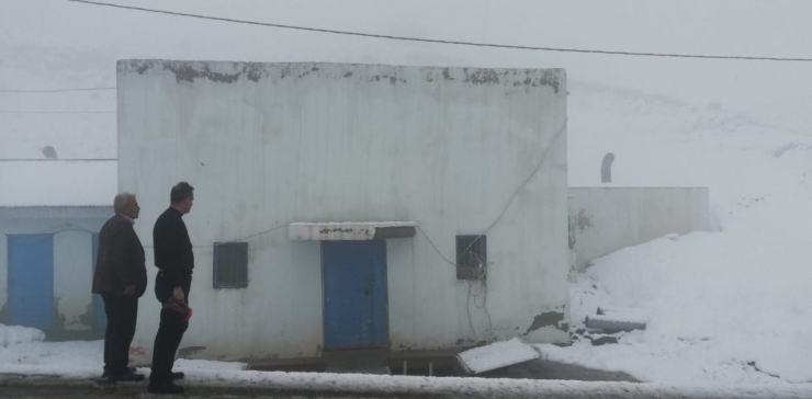 Hakkari’deki İçme Suyu Depoları Temizlendi