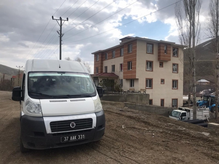 Yüksekova-esendere Arası Ücretsiz Yolcu Taşımacılığı