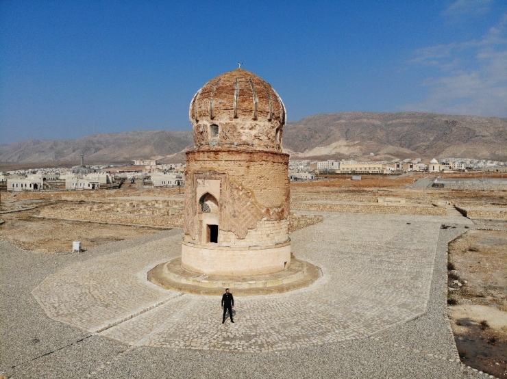 Aktivist Bulut: "Hasankeyf Turizme Kazandırılmalı"