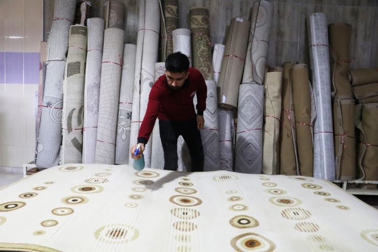 Halılara ’Korona Virüsü’ Önlemi