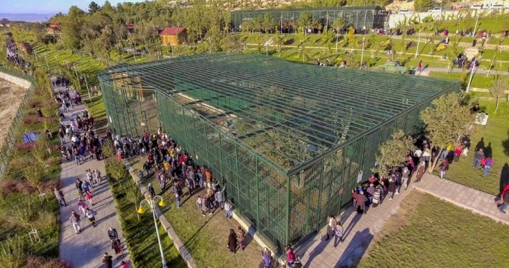 Malatya’da Taziye Çadırı Kaldırıldı, Hayvanat Bahçesi Ziyarete Kapatıldı